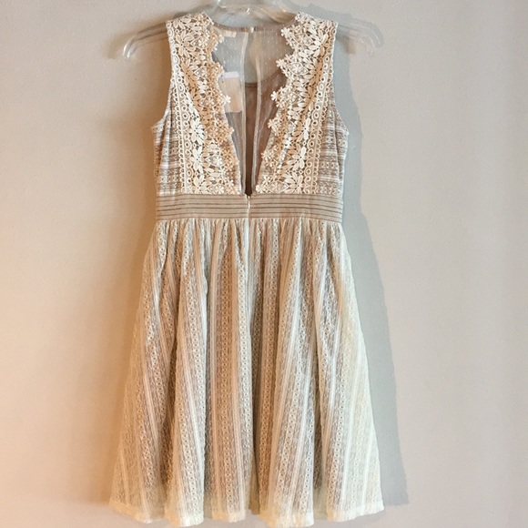 NWT Embroidered Lace Floral Fit Flare Midi Dress - Picture 5 of 8